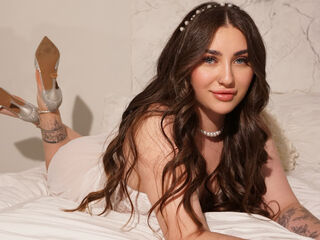 sexchat room KeiraHarts