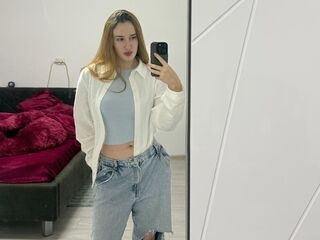 cam girl live webcam video KellyLynn
