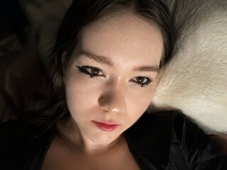 hot cam girl fingering pussy KendalChalet