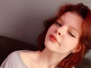 camwhore spreading pussy KiraCurt
