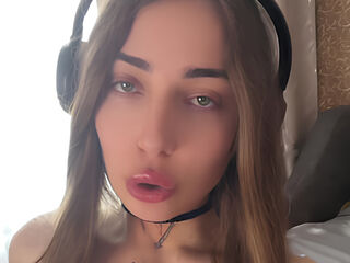 naughty camgirl masturbating with dildo KorniBlook
