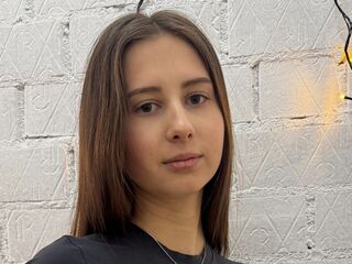 anal webcam LaurynTinkle