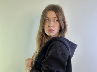 free webcam chat LeonilaKesling