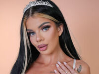 naked camgirl LeyaVawn