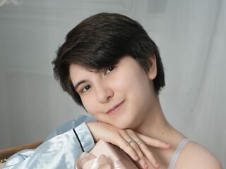 camwhore masturbating with dildo LilyMarlin