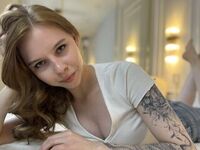 adult live web cam LilyMouss