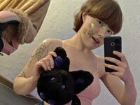 adult webcam chatroom LunaWillson