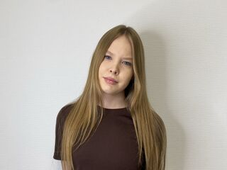naked cam girl gallery MariSeason