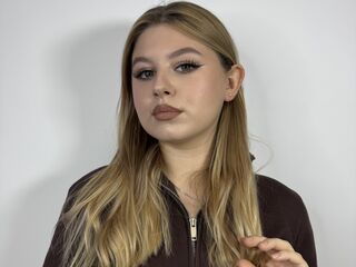 free chatroom MercedesVaught