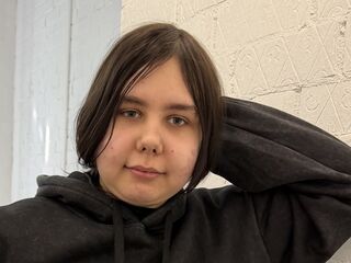 bedroom webcam MetaBarager