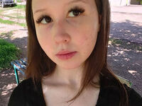 cam slut chat room MonicaKim