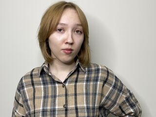 cam girl playing with vibrator NidaSimerly