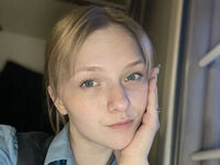 hot strip tease webcam PiaFykes