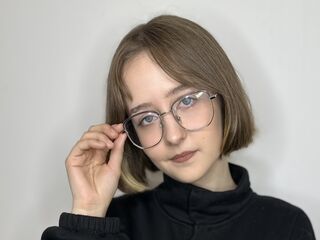 chatroom cam ReginiaHolbein