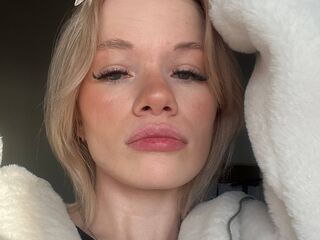 hardcore cam sex RenitaKoo