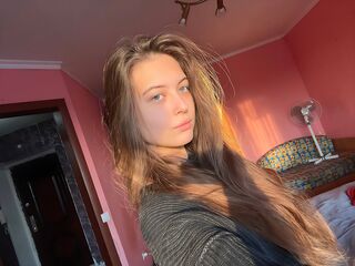 camgirl showing pussy RosaWalkiry