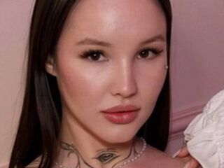 Kinky webcam girl SashaLiss