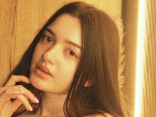 camslut fingering wet pussy SavannahHoward