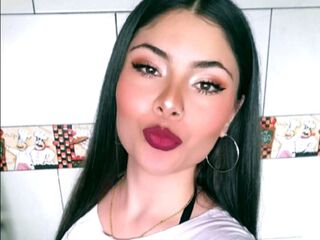 camslut masturbating ScarlettReven