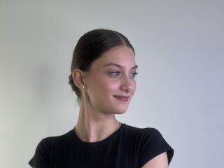 hot naked camgirl SharikaWigington