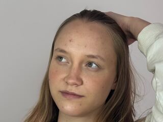 naked webcam girl masturbating SharriDougan