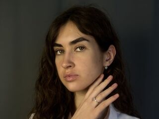 naked cam ShelaCurren