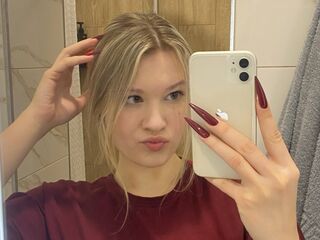 shower sex cam SkyeDavi