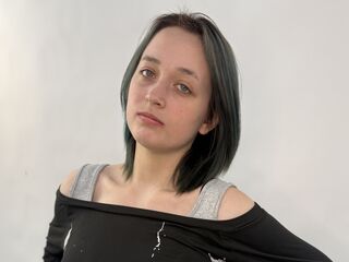 hot naked webcamgirl SoleneWinter