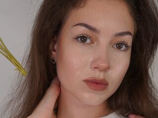 hot camslut StarrAgustine