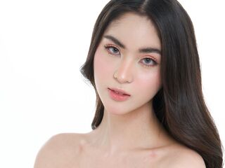 topless webcamgirl SyrenaPorsche