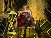 naked camgirl masturbating with vibrator TanyaFerreri