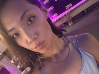 liveshow TiffanyBoster