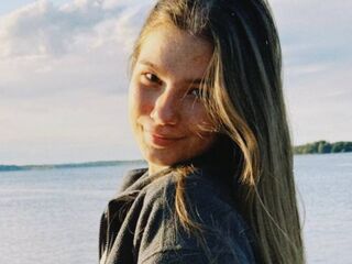 camgirl showing pussy VanitaNadoff