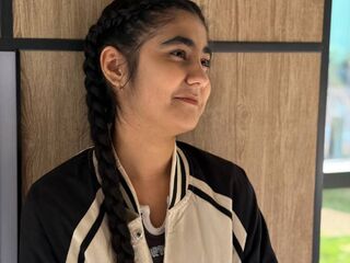 naked camgirl photo YukoKlapper