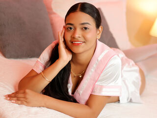 naughty camgirl fingering pussy ZariRiley