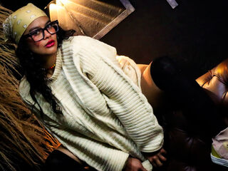 live strip tease show ZiaNoir