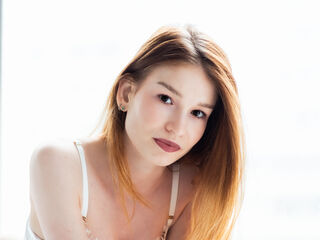 live webcam girl ZoeCao